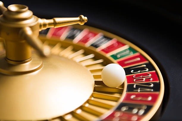 one-hundred-fifty-eight mobile app showing live dealer table and deposit options